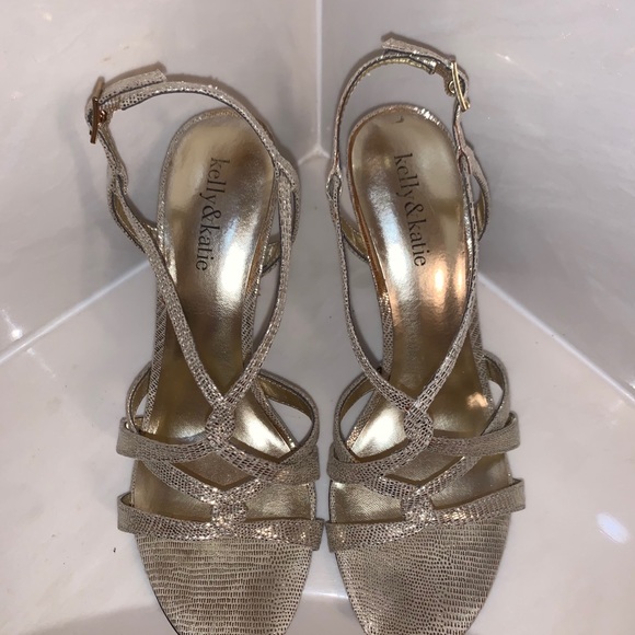 Kelly & Katie Dressy Shiny Gold Heels 8 - Picture 4 of 10